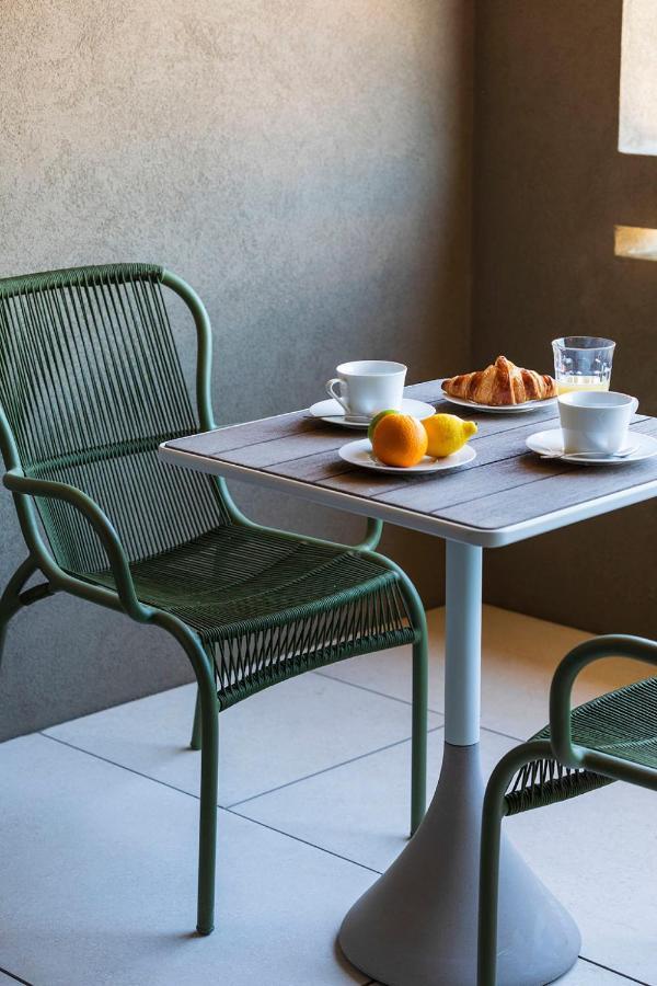 Hotel & Restaurant - Son De Mar Porto-Vecchio (Corsica)